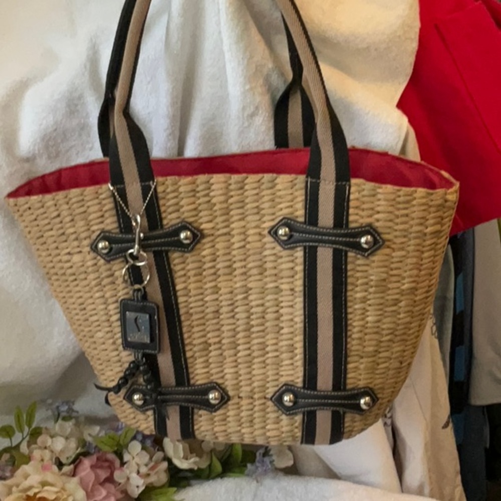 Stylish Tan and Red Tote Bag